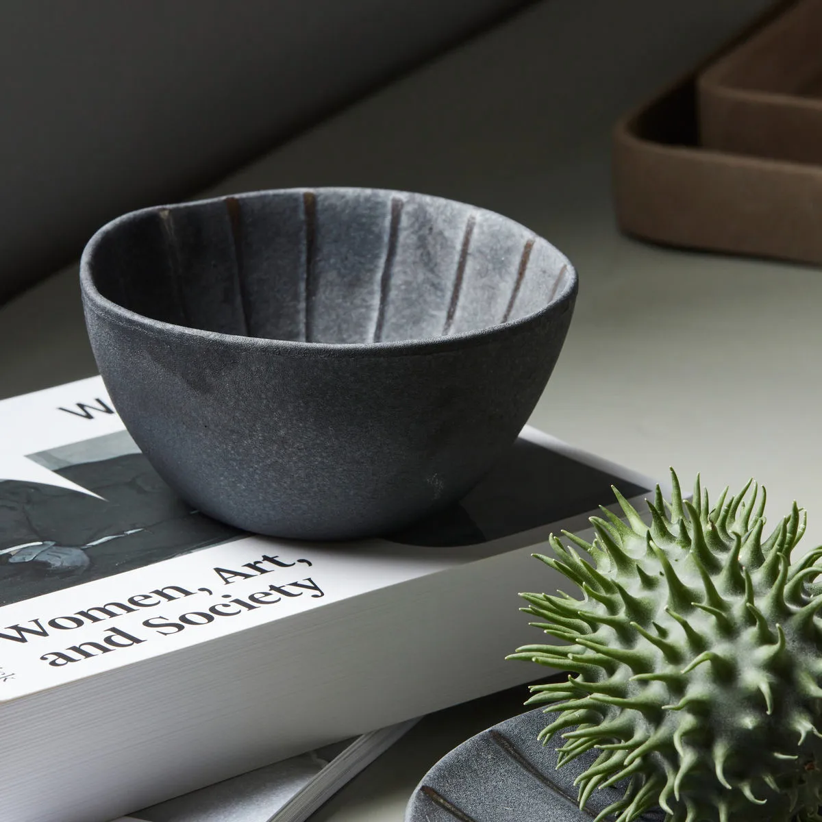 Suns bowl Ø12 cm, Dark brown House Doctor