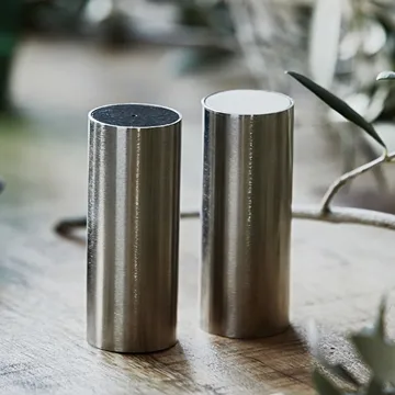 Tall salt- and pepparset - silver - House Doctor
