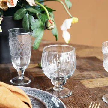 Vintage white wine glasss - clear - House Doctor