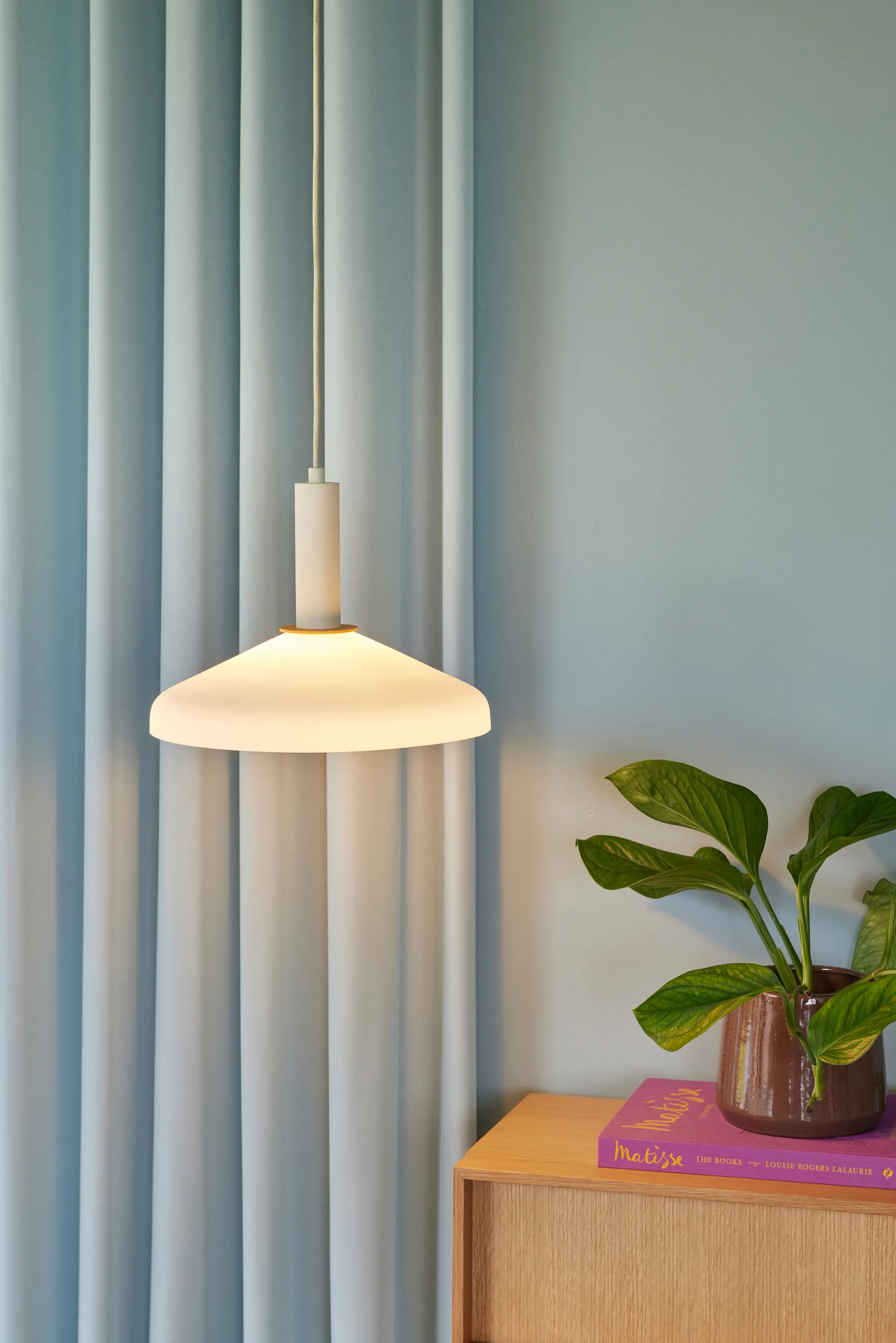 Apollo pendant, Sand-orange Hübsch Interior