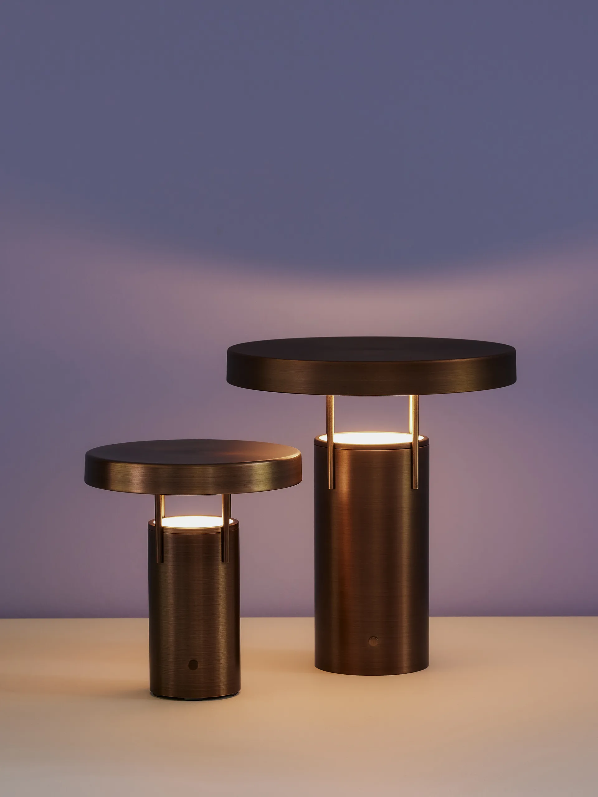 BringMe portable table lamp, Burnished brass, 28 cm Hübsch