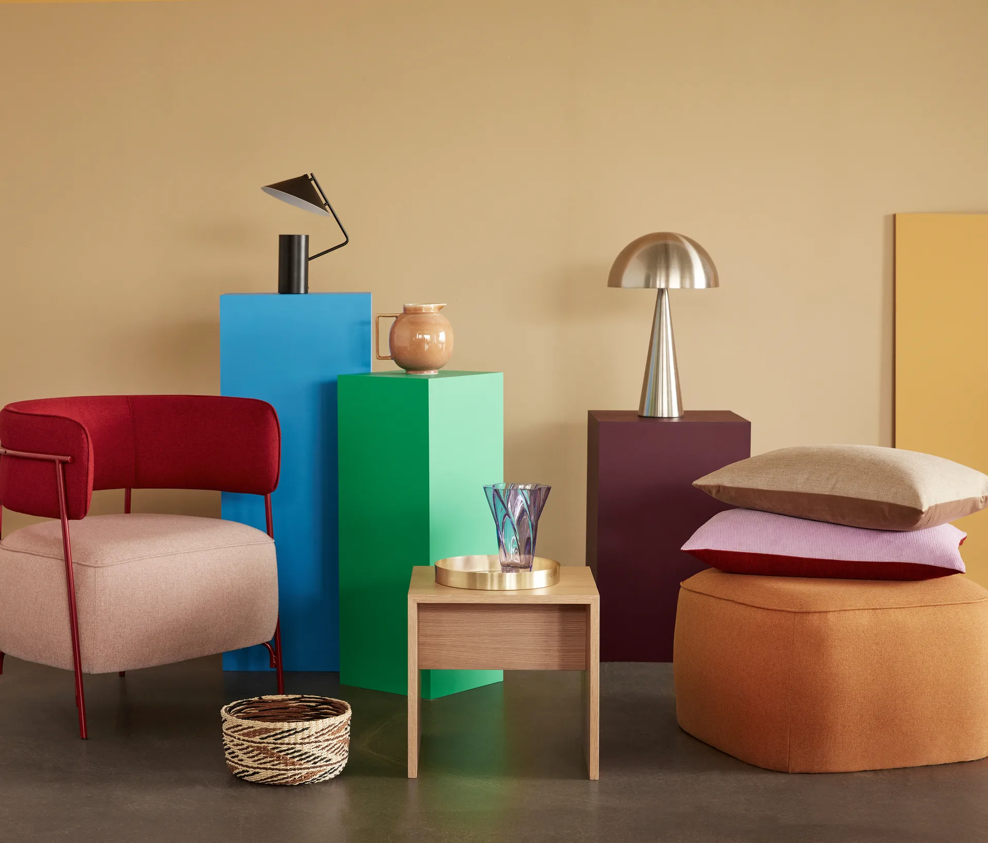 Mush table lamp, Brass, tall 50 cm Hübsch Interior