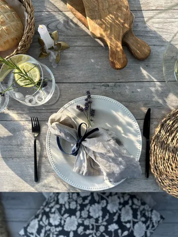 Essence & Dots dinner starter set 32 pieces - Cream white - Iittala