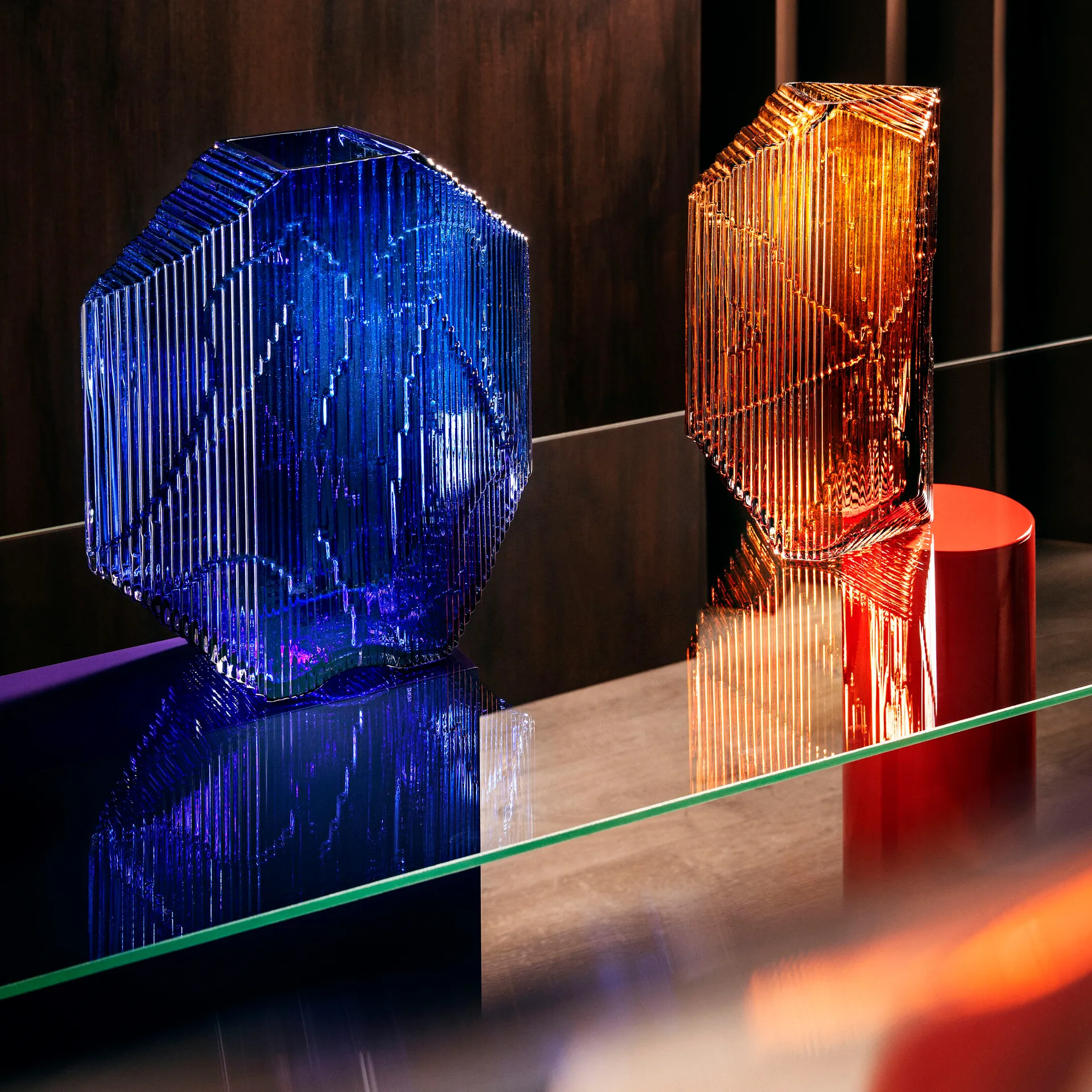 Kartta glass sculpture 33.5 cm, ultramarine blue Iittala