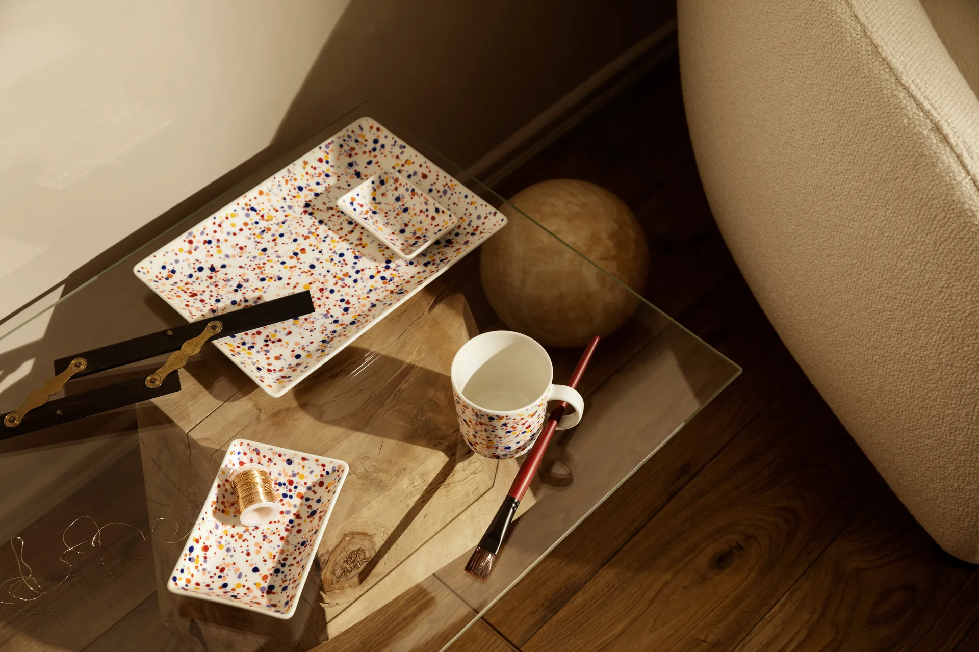 Oiva Toikka Helle A4 plate 21x29 cm, Ametist Iittala