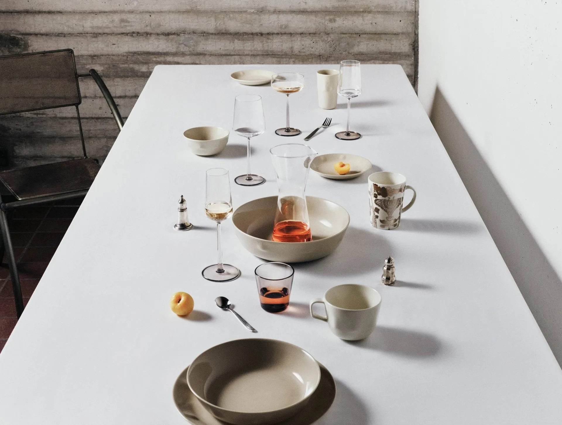 Solare plate Ø27 cm, Sand Iittala