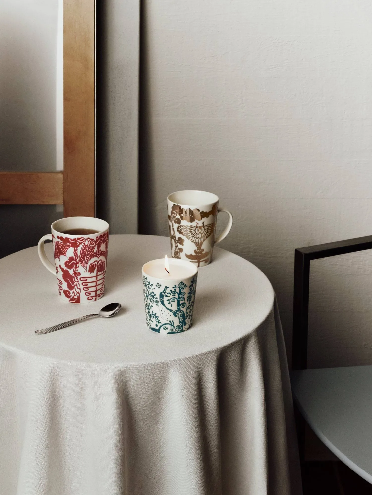 Taika mug 40 cl gift set, Uni mirror Iittala