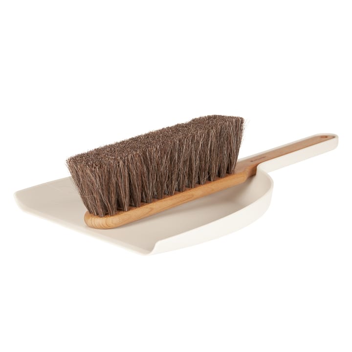 Iris Hantverk Dustpan & brush set small, White chalk Iris Hantverk