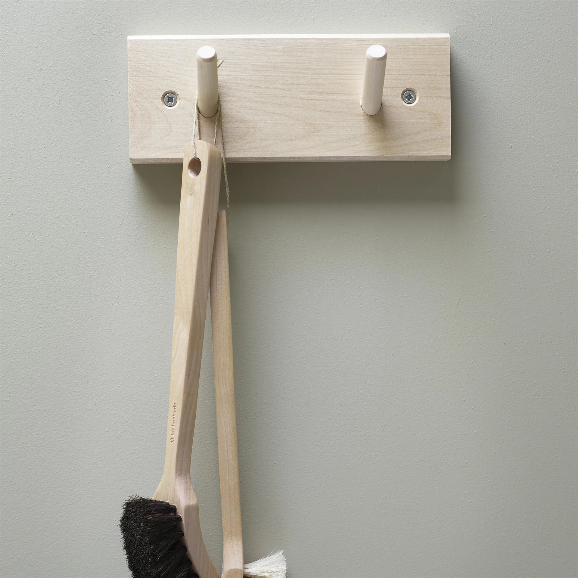 Knoppbräda hook rack birch wood, 2 hooks Iris Hantverk
