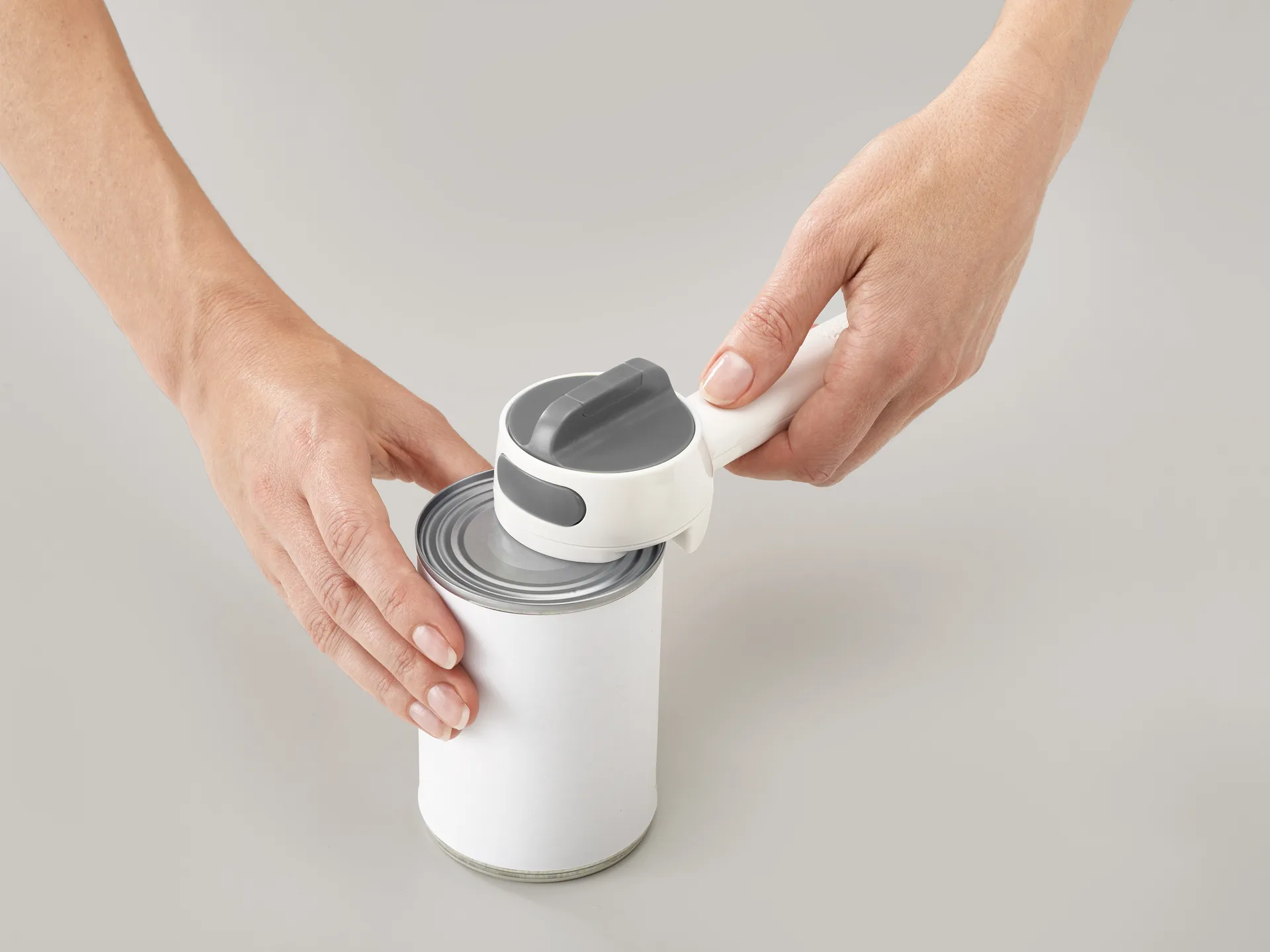 Cando Plus Can Opener 18 cm, Dark grey Joseph Joseph