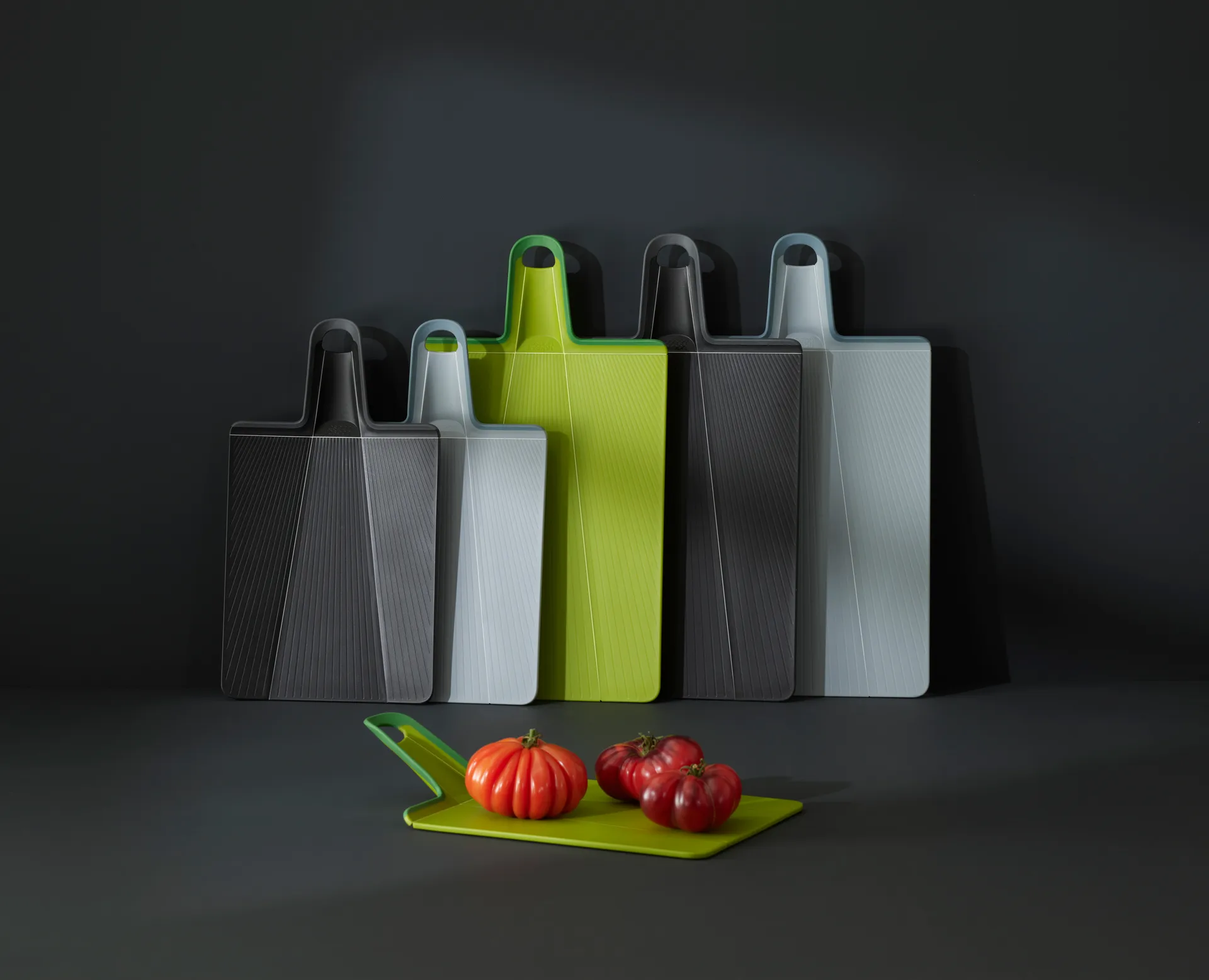 Chop2pot Cutting Board Plus Black, Regular Joseph Joseph