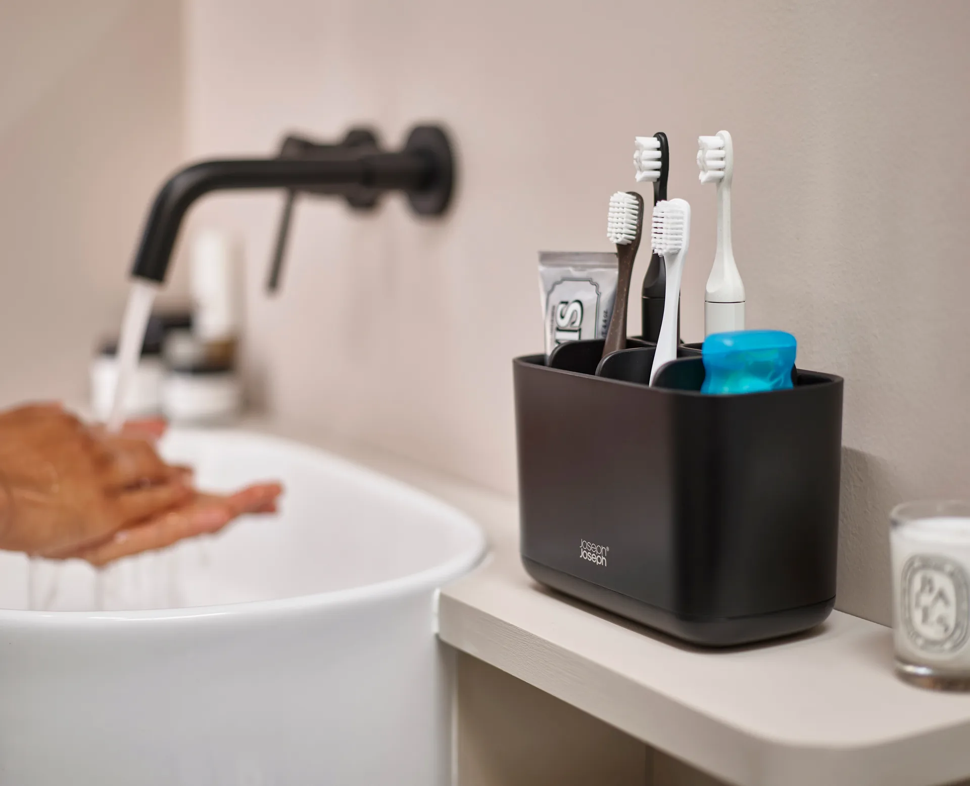 Easystore toothbrush holder large 17.6 cm, Black Joseph Joseph
