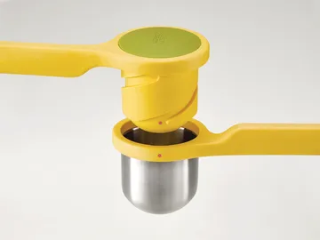 Helix citrus juicer 24.5 cm - Yellow - Joseph Joseph