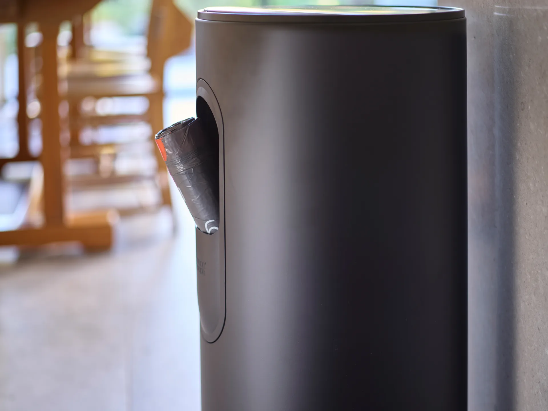 Joseph Joseph Arc pedal bin 30 L, Carbon black Joseph Joseph