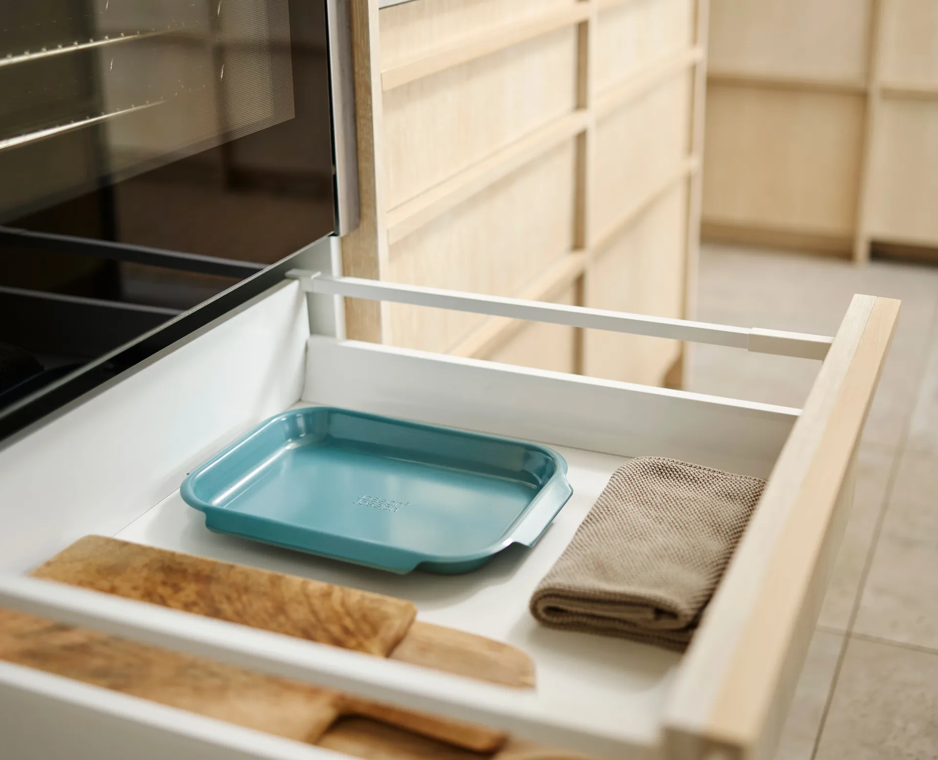 Nest bake baking dish 30 cm, Small Joseph Joseph