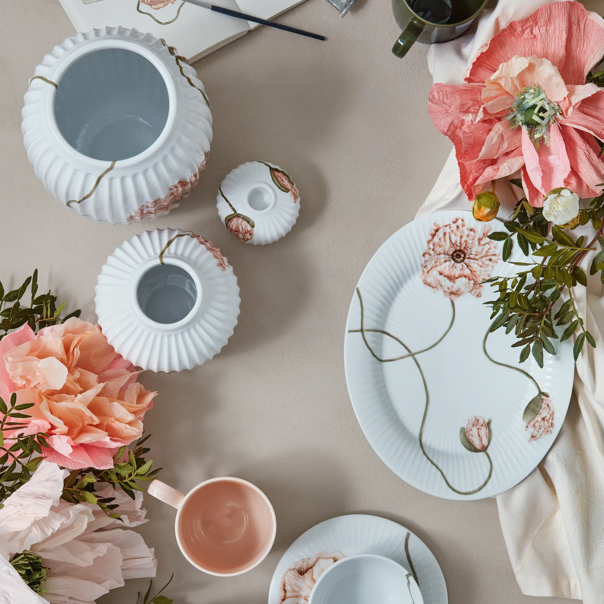 Hammershøi Poppy oval saucer 22.5x28.5 cm, white Kähler