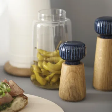 Hammershøi spice mill small - Indigo, 14 cm - Kähler