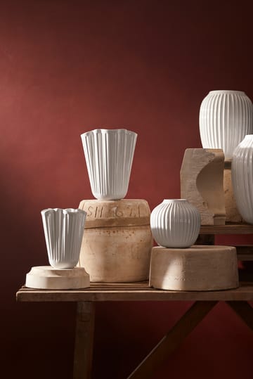 Hammershøi vase unfold 16.5 cm - White - Kähler