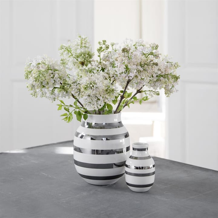 Omaggio vase silver, medium Kähler