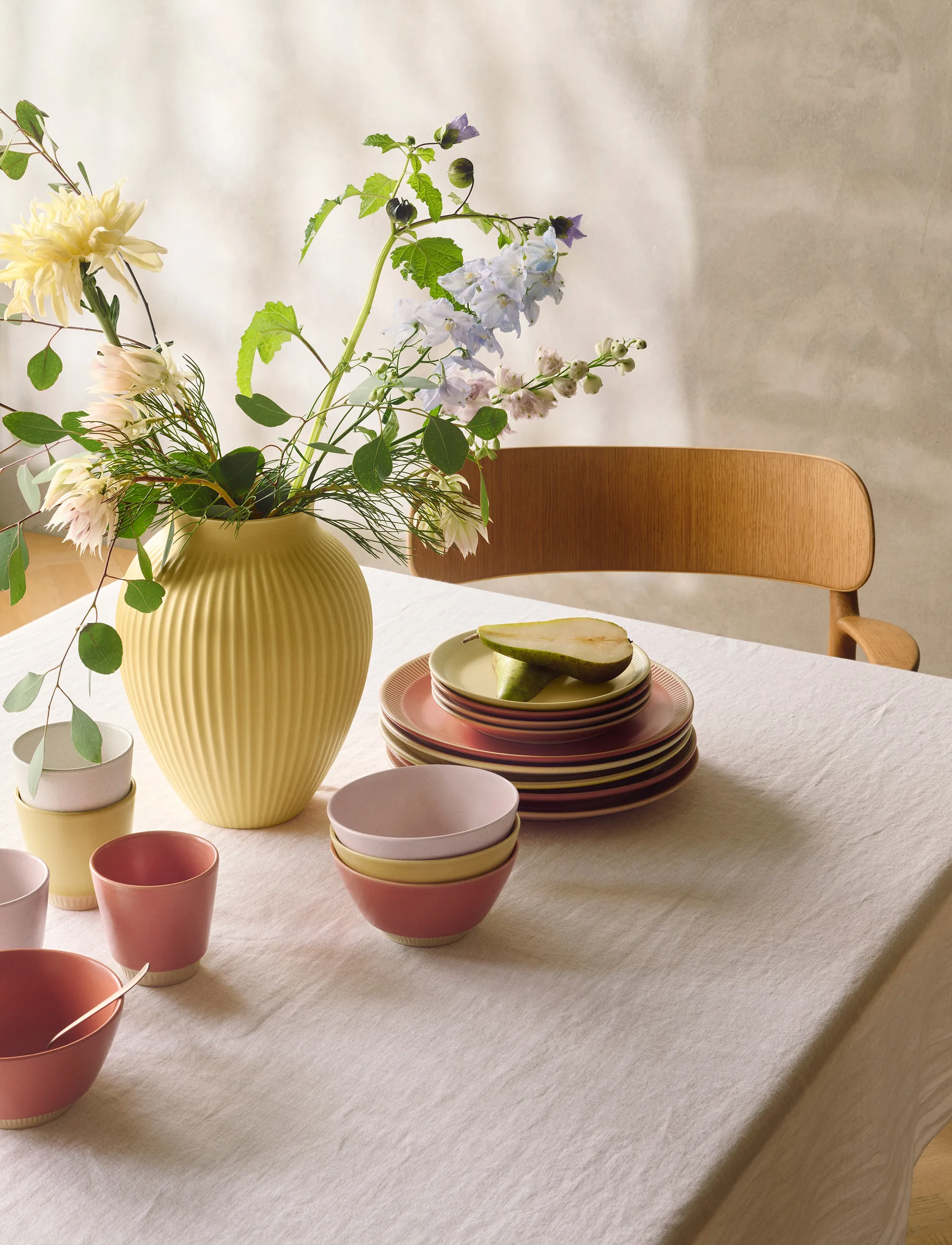 Knabstrup vase ribbed 27 cm, Yellow Knabstrup Keramik