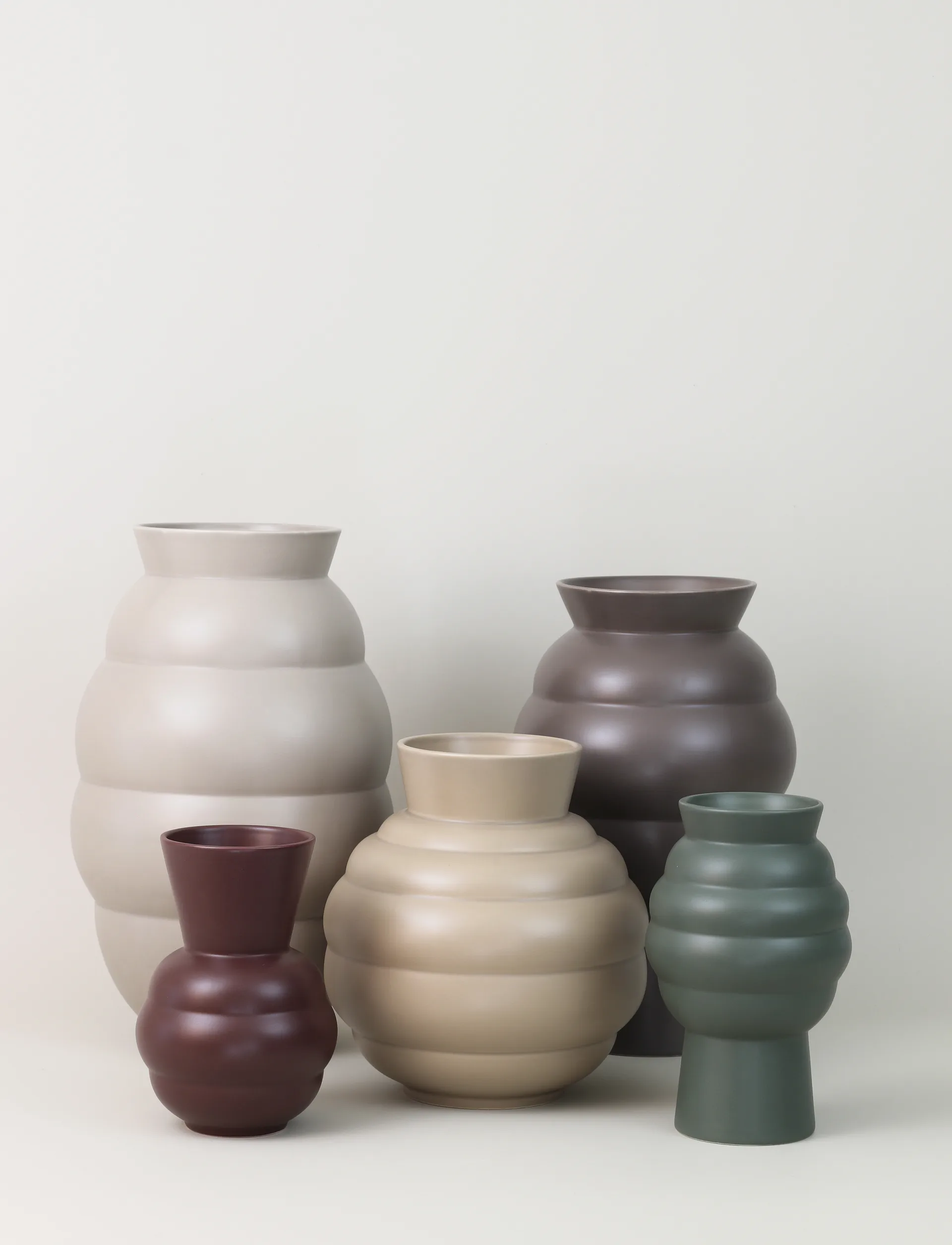 Tortus Archie vase No2 23.5 cm, Dark green Knabstrup Keramik