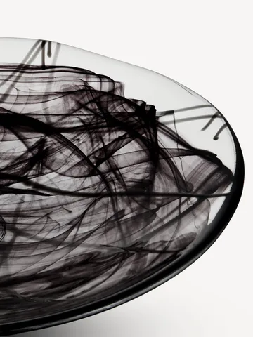 Contrast saucer 380 mm - Black-black - Kosta Boda