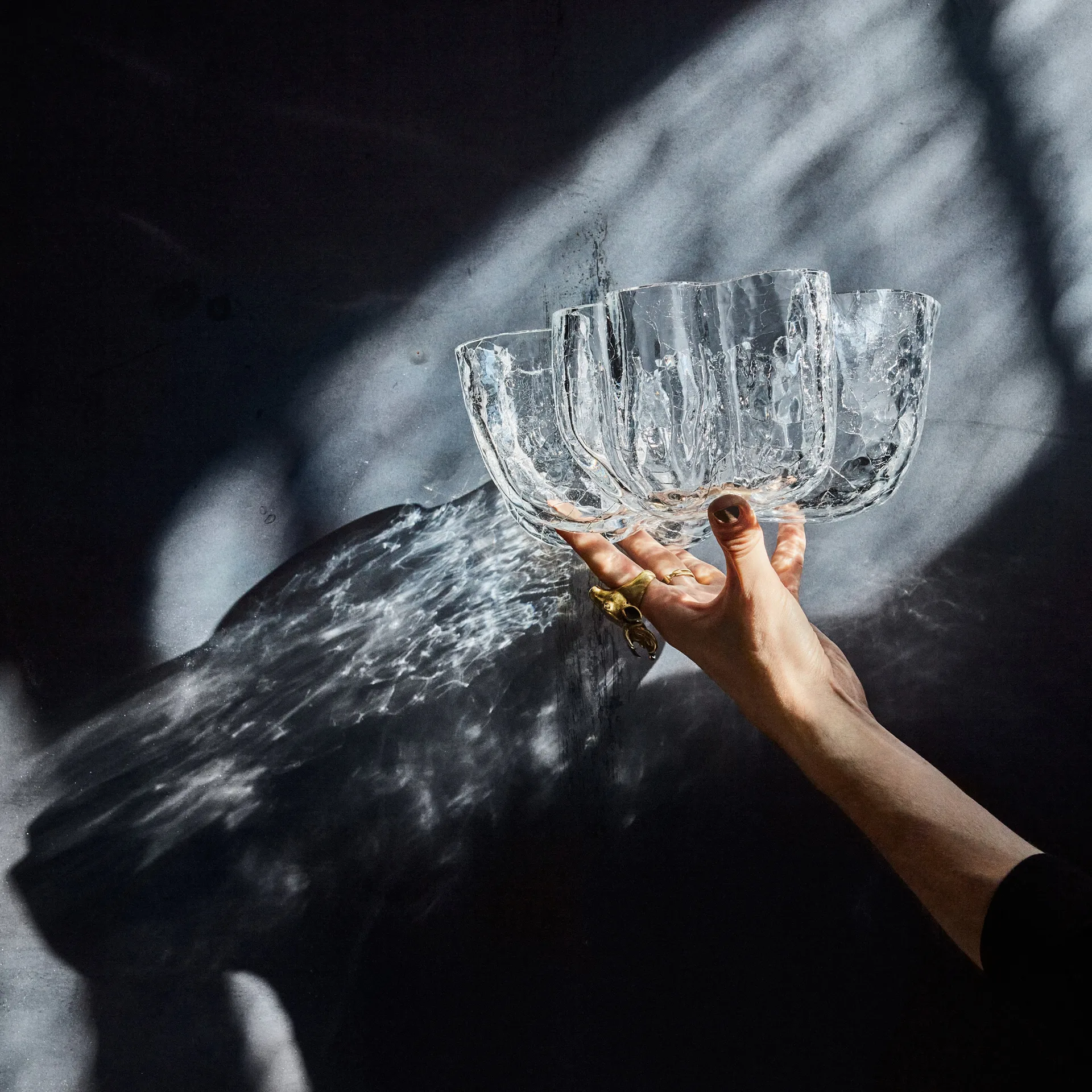 Crackle bowl 10,5 cm, clear Kosta Boda