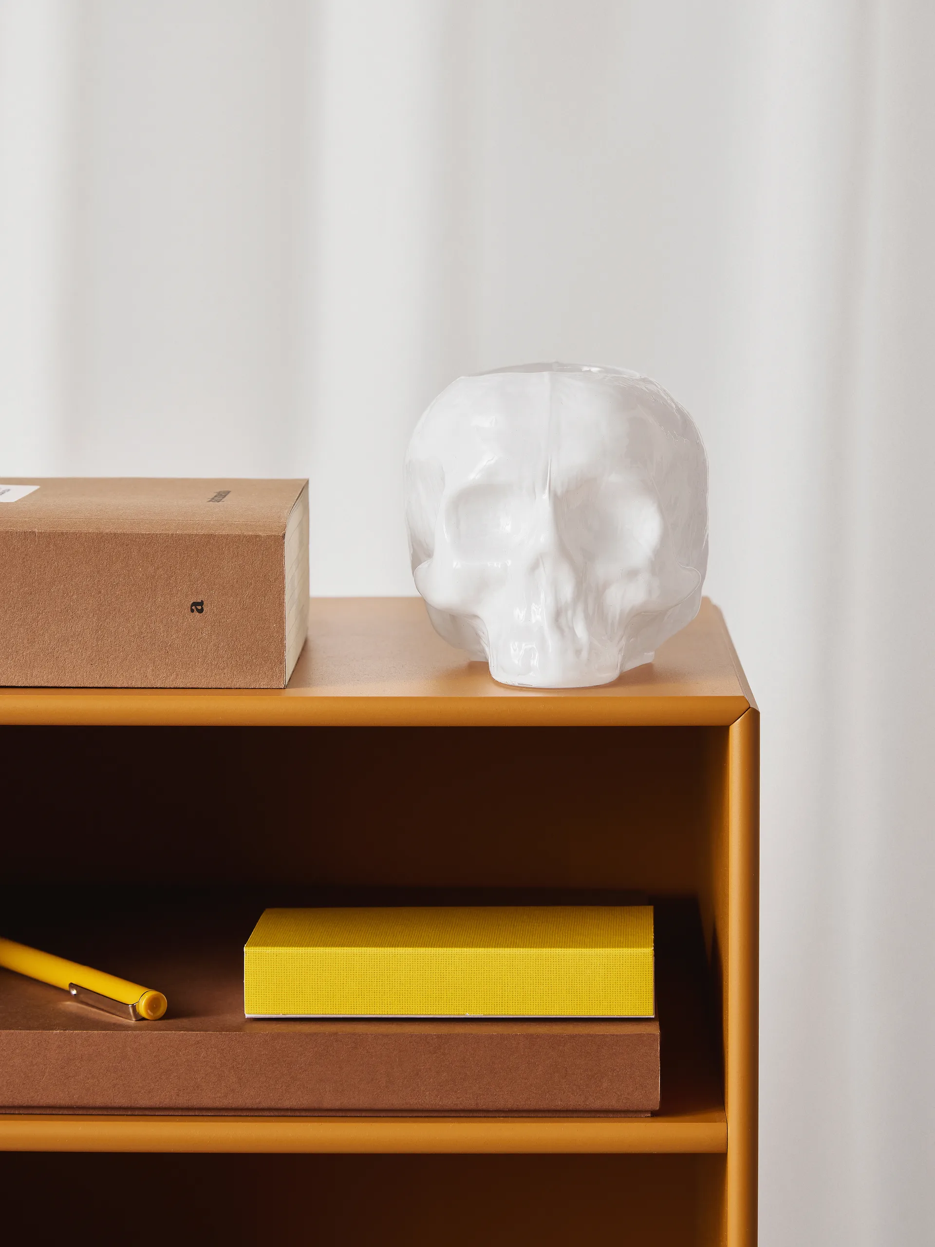 Skull votive 8,5 cm, White Kosta Boda