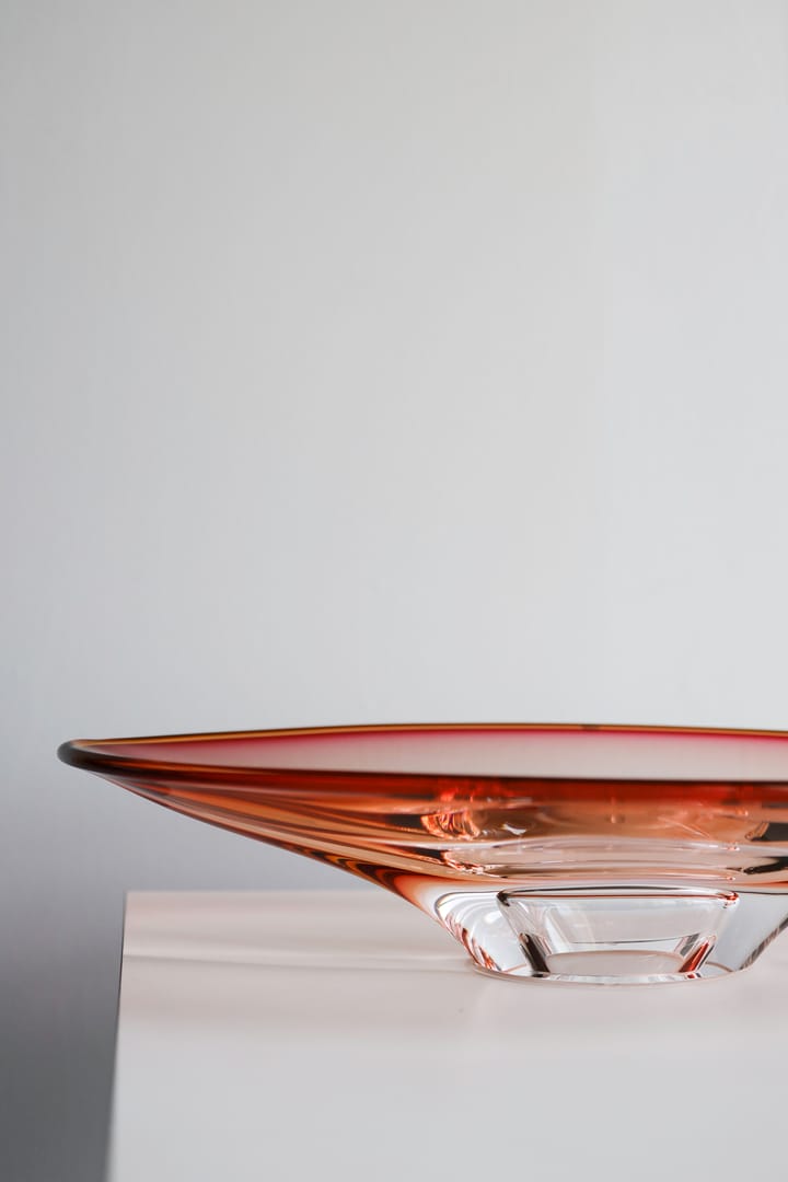 Vision saucer Ø52.5 cm, Pink-bärnsten Kosta Boda