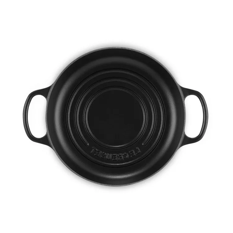 Le Creuset Signature cast iron bread pan, Black, 1.6 l, 24 cm Le Creuset