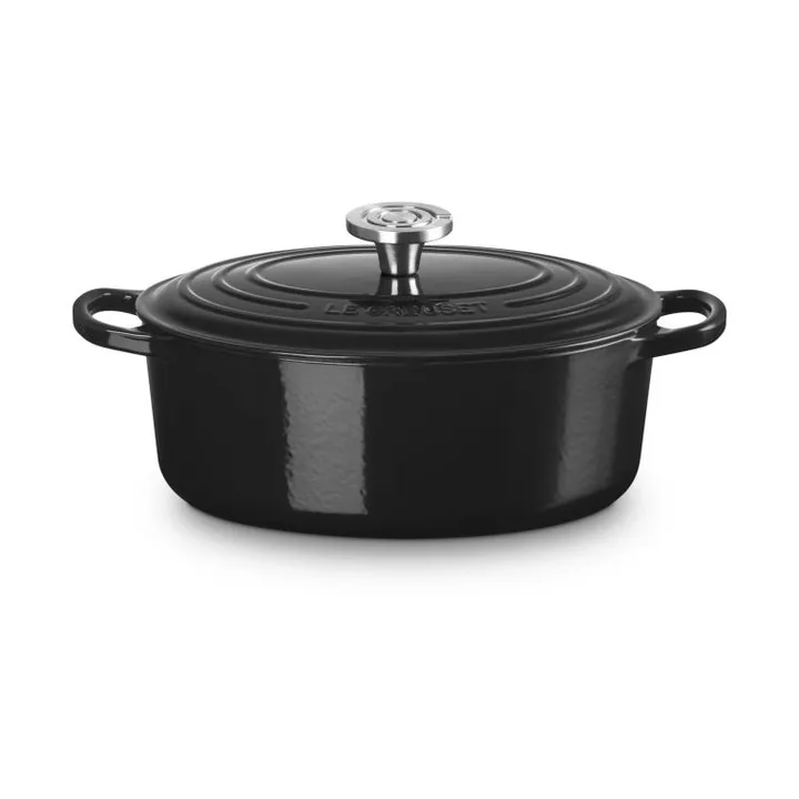 Le Creuset Signature cast iron oval casserole - Black, 4.1 l - Le Creuset