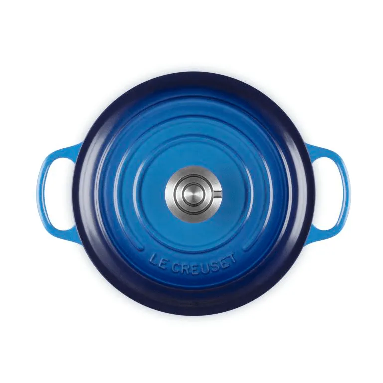 Le Creuset Signature cast iron round casserole, Azure, 4.2 l Le Creuset