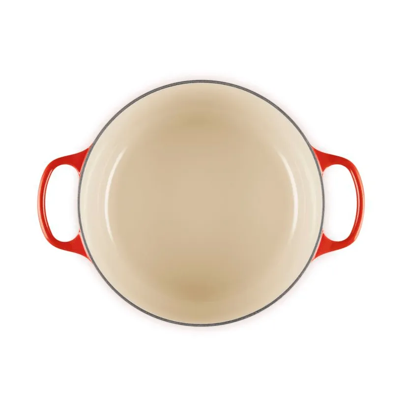 Le Creuset Signature cast iron round casserole, Cerise, 5.3 l Le Creuset