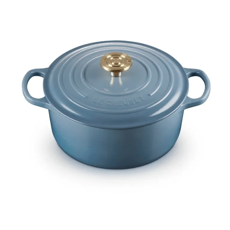 Le Creuset Signature cast iron round casserole, Chambray, 4.2 l Le Creuset