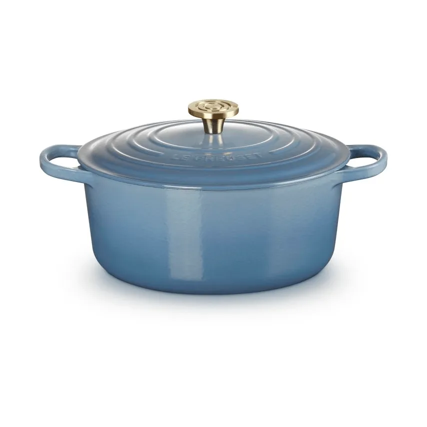 Le Creuset Signature cast iron round casserole, Chambray, 6.7 l Le Creuset