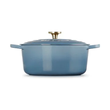 Le Creuset Signature cast iron round casserole - Chambray, 6.7 l - Le Creuset