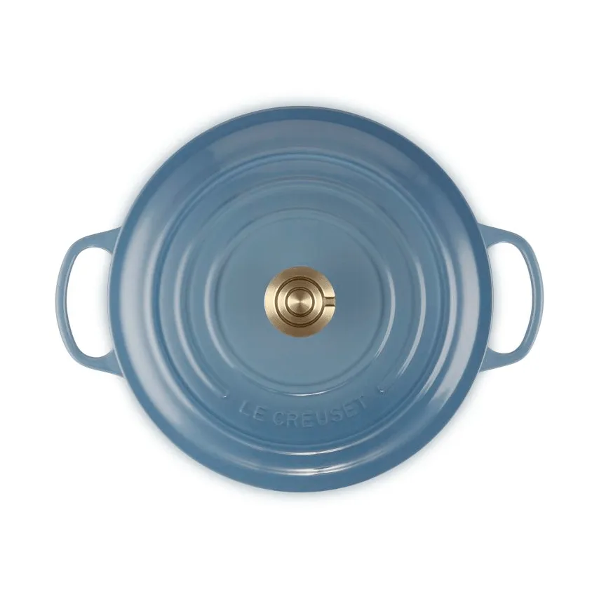 Le Creuset Signature cast iron round casserole, Chambray, 6.7 l Le Creuset
