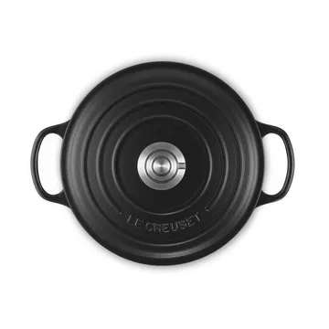 Le Creuset Signature cast iron round casserole - Matte Black, 4.2 l - Le Creuset