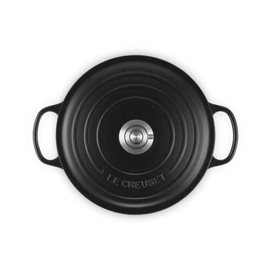 Le Creuset Signature cast iron round casserole, Matte Black, 5.3 l Le Creuset