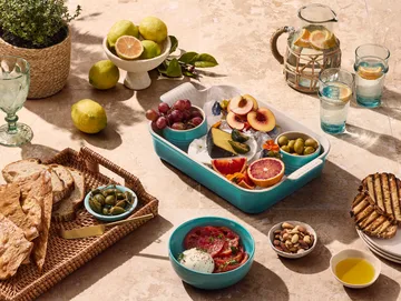 Le Creuset Signature serving bowl 2.2 L - Bleu Riviera - Le Creuset