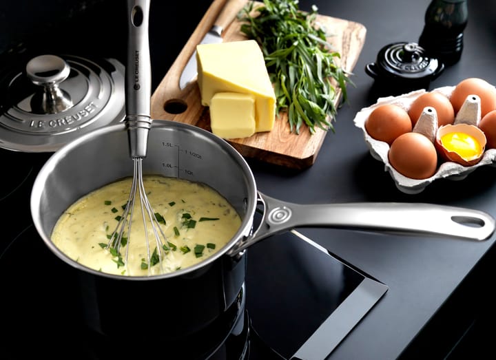 Signature 3-Ply saucepan with lid, 1.9 l Le Creuset