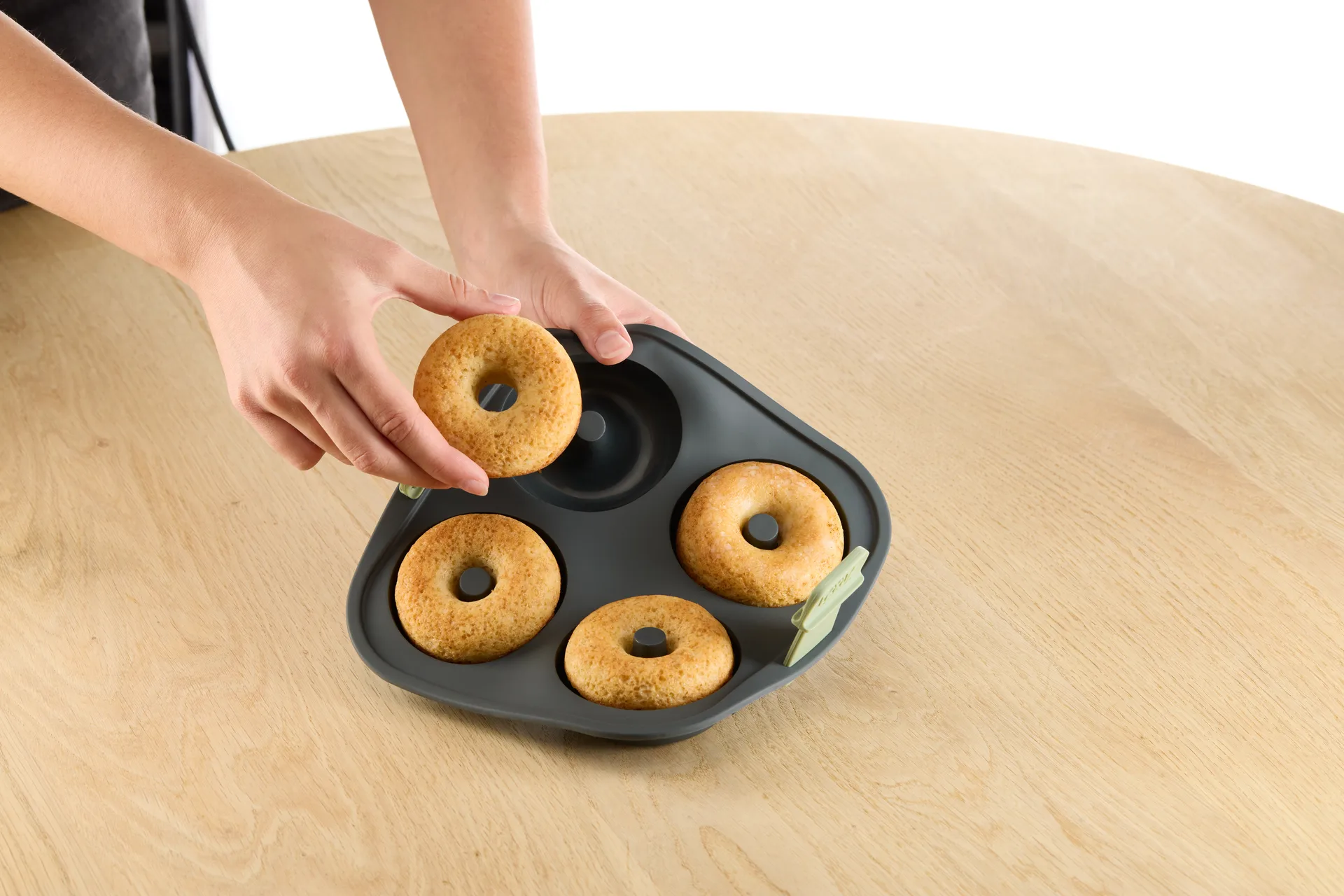 Lékué Air fryer doughnut mold 4 pcs, Grey Lékué