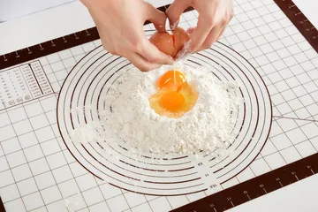 Lékué non-stick baking mat dough 60x40 cm - White - Lékué