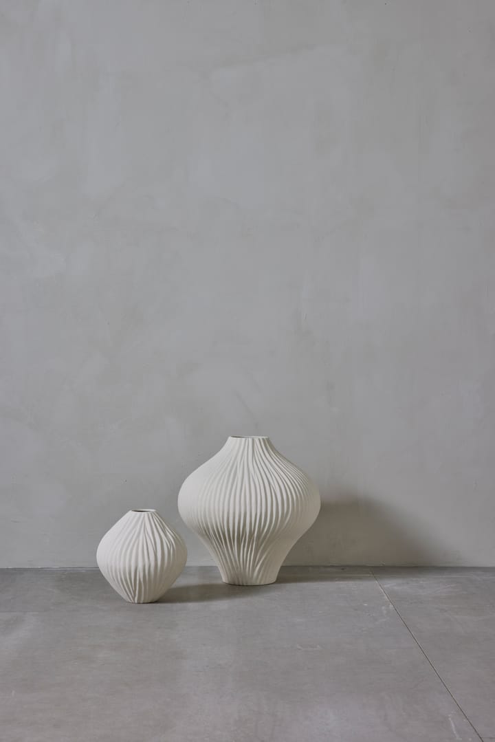 Esmia decorative vase 21 cm, Off white Lene Bjerre