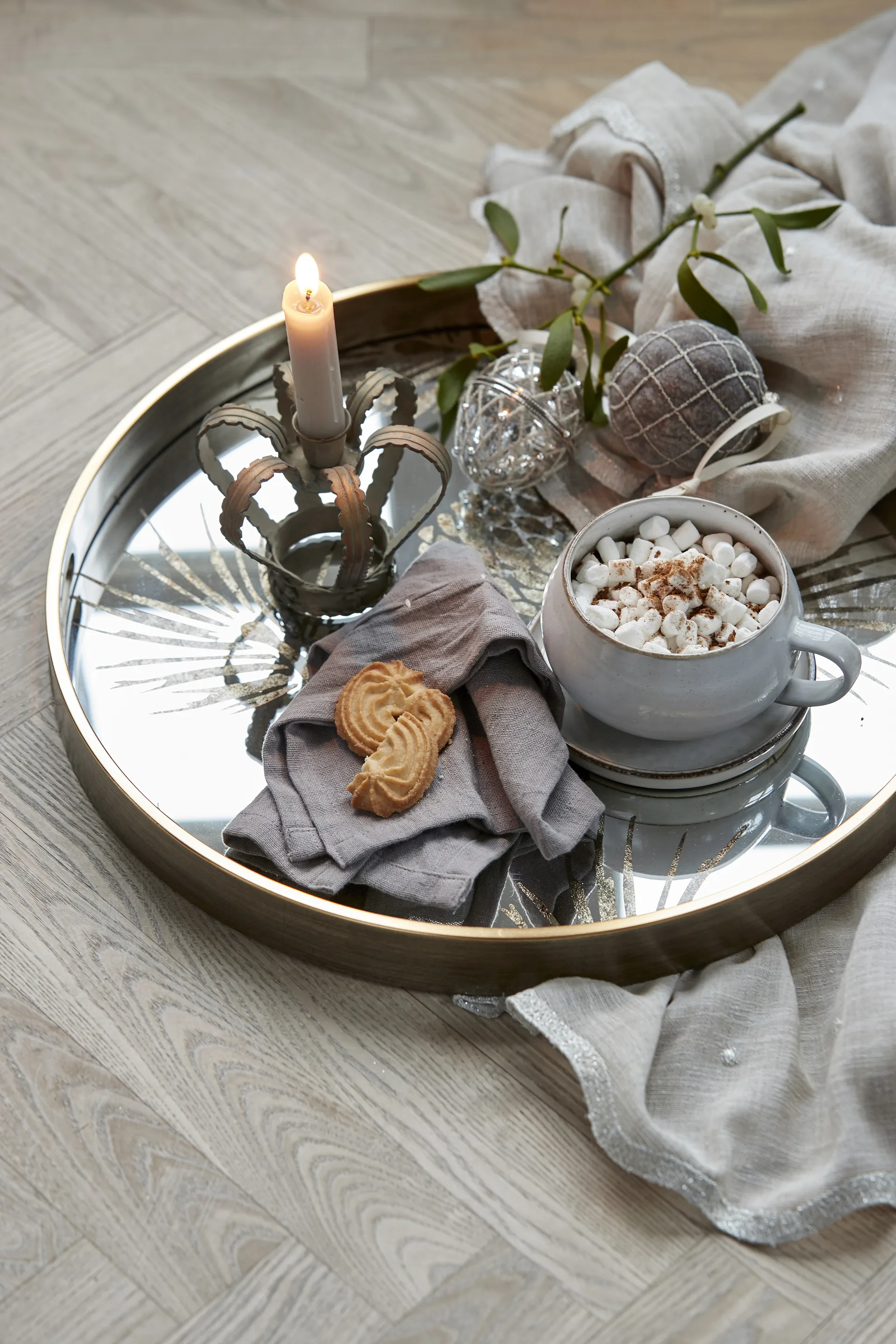 Norille Christmas Bauble rutig Ø8 cm, Antique brown Lene Bjerre