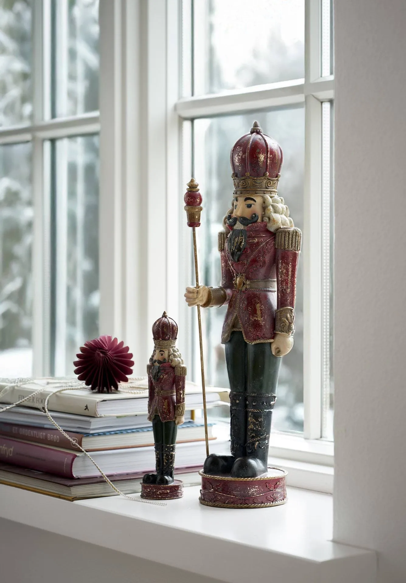 Nullia nutcracker, Red, 11x10.5xH39.5 cm Lene Bjerre