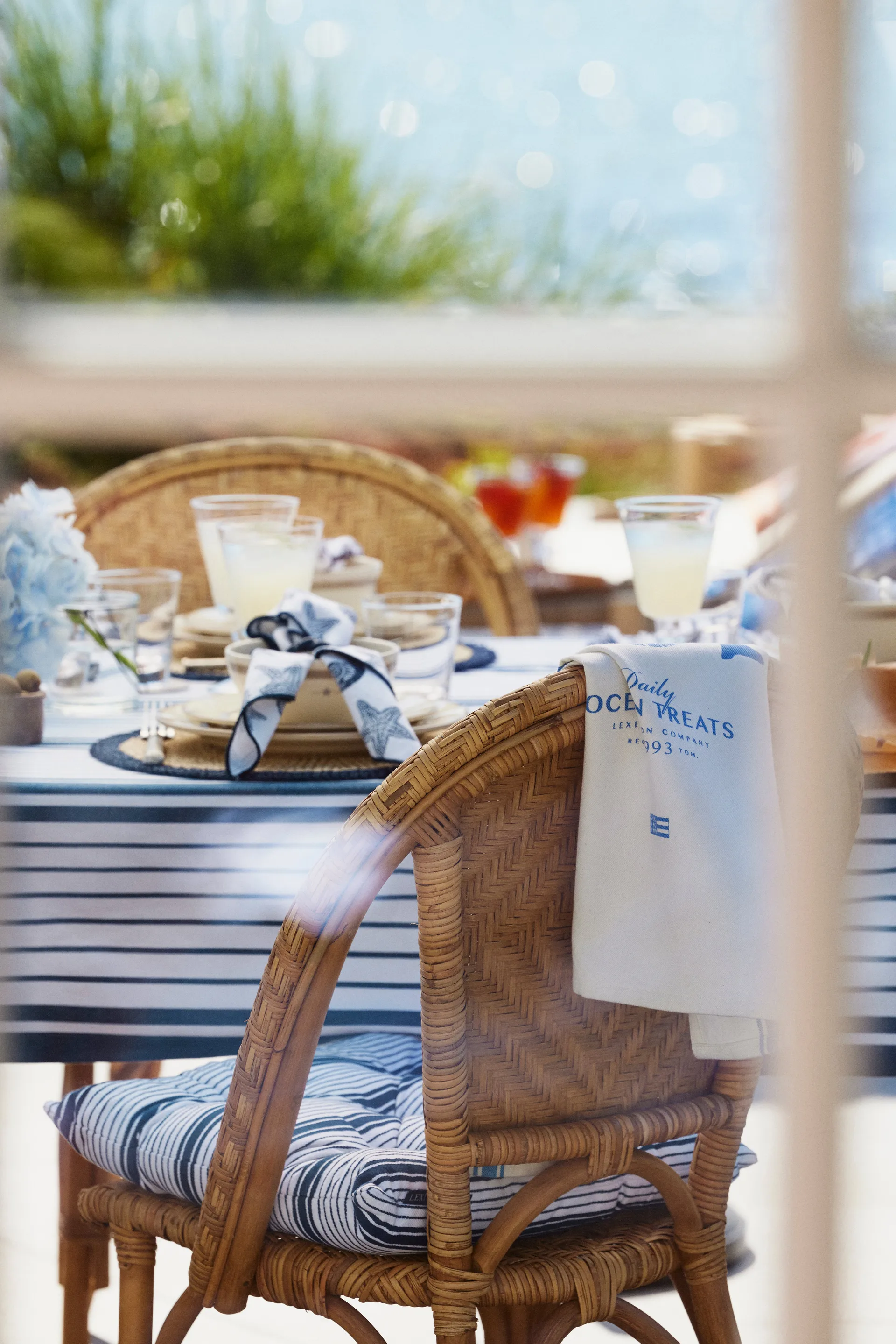 Ocean treats printed Cotton kitchen towel 50x70 cm, White Lexington