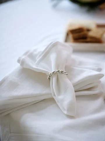 White jacquard cotton tablecloth 150x250 cm - White - Lexington