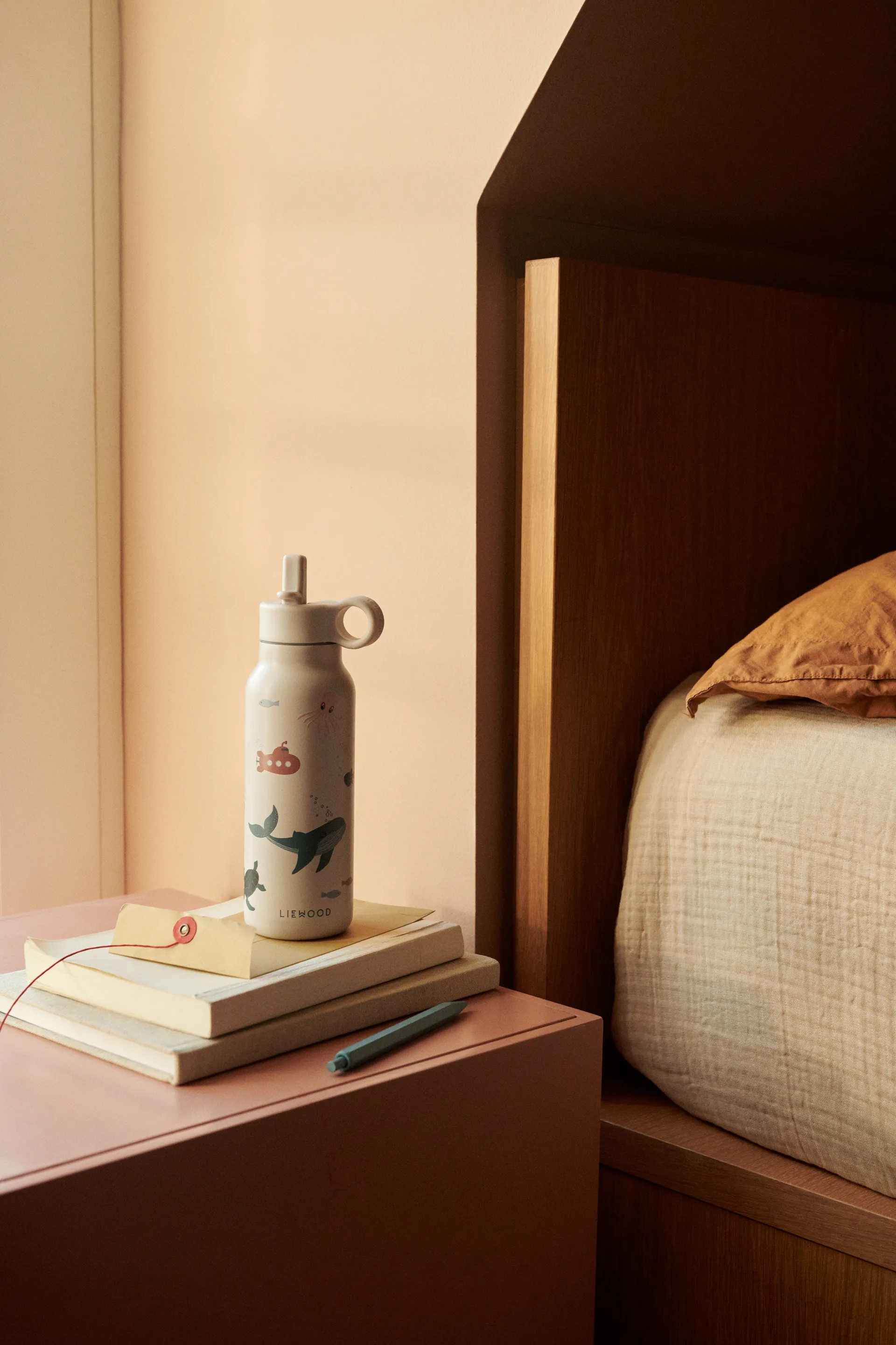 Falk water bottle 35 cl, Sea creature-Sandy Liewood