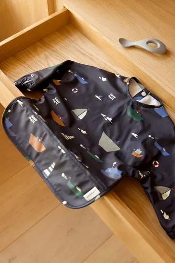 Merle bib with sleeve - Sailing-classic navy - Liewood